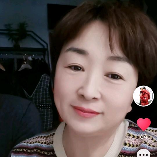 禹城市芙蓉明秀女装店