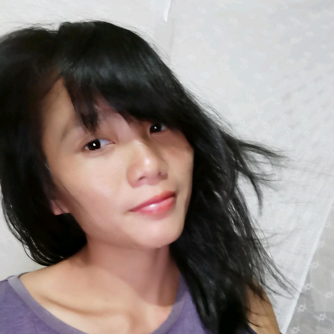 单亲妈妈一小陈