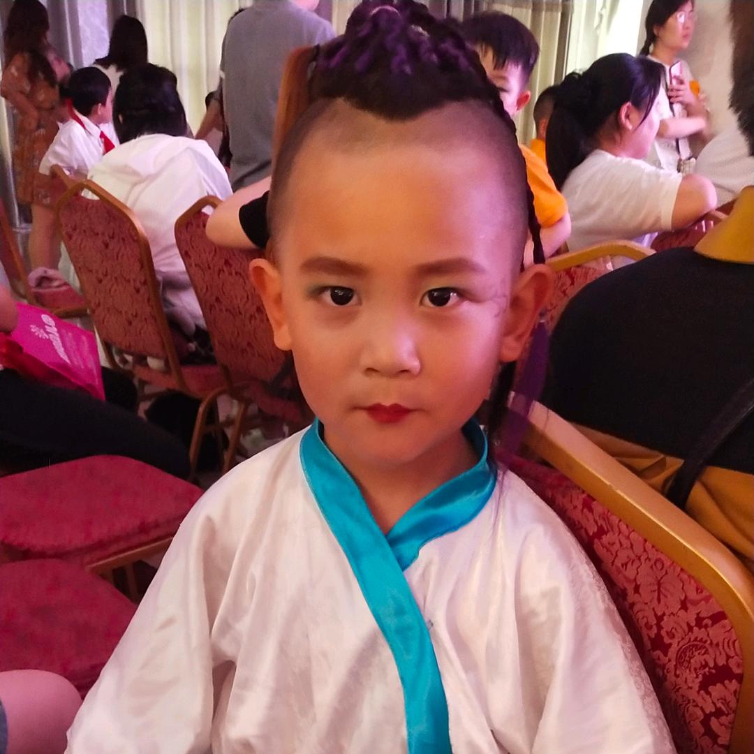 小辫哥李小正