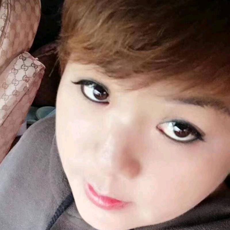 宏