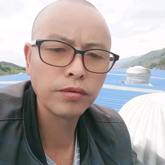 兄弟钢结构安装团队