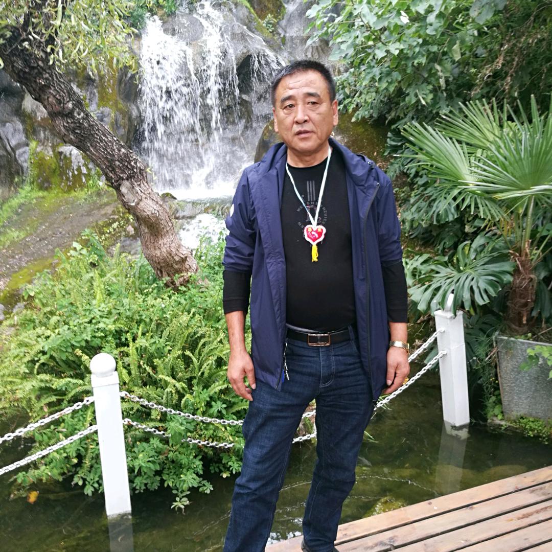菠萝军