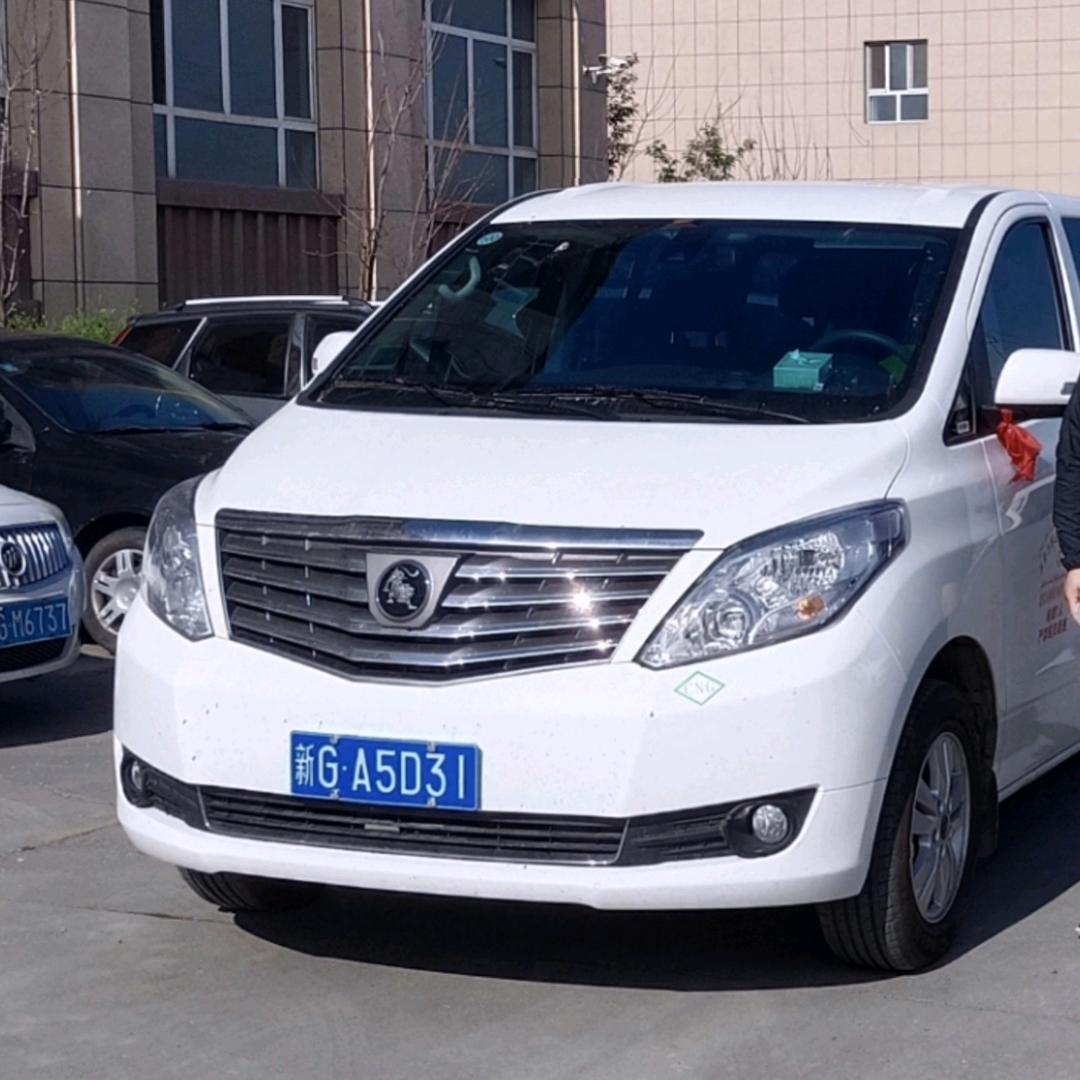 沙湾→←乌市线路车