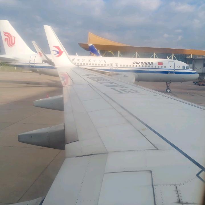 专业生产墙板扣板欢迎老板们电话骚扰