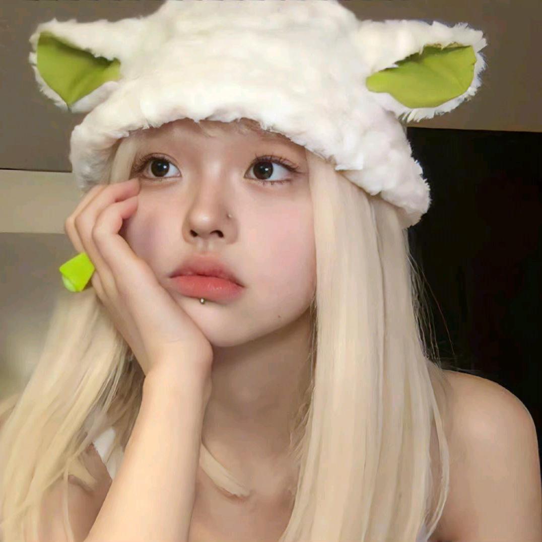 小鹿爱吃辣