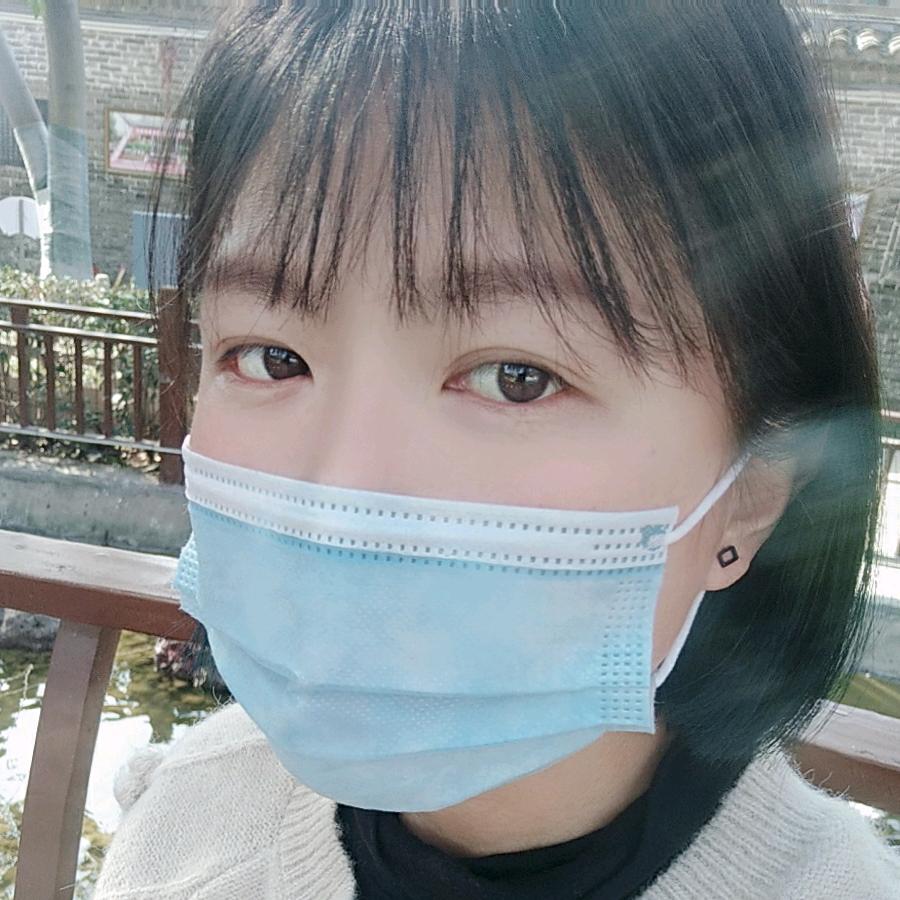 楠……