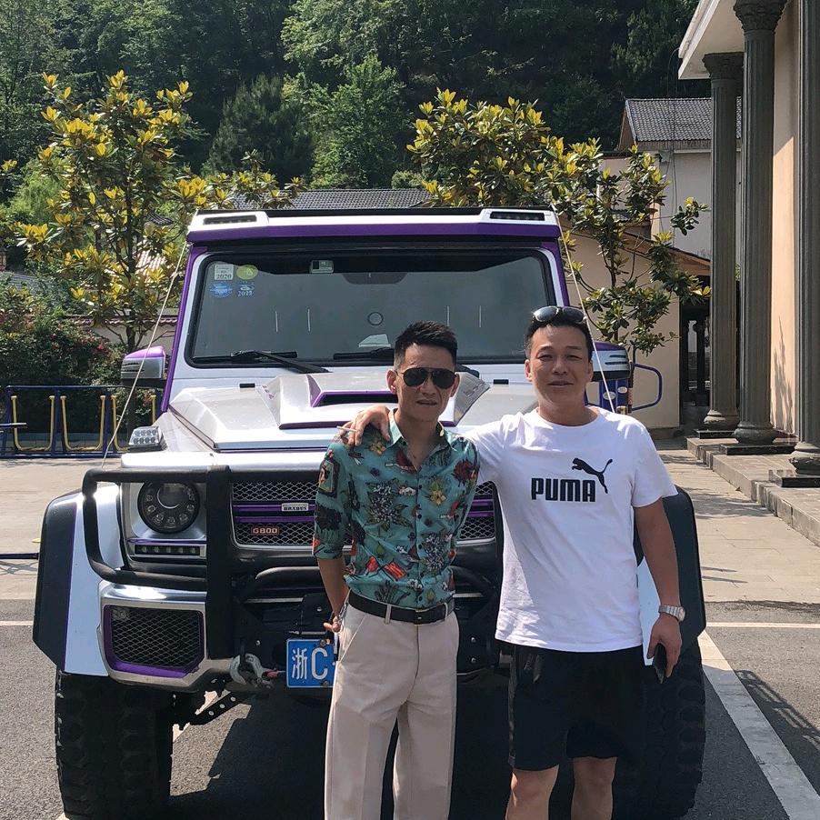 贵阳二手车小哥哥