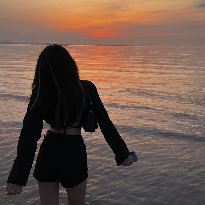 不是颜色的颜🥀