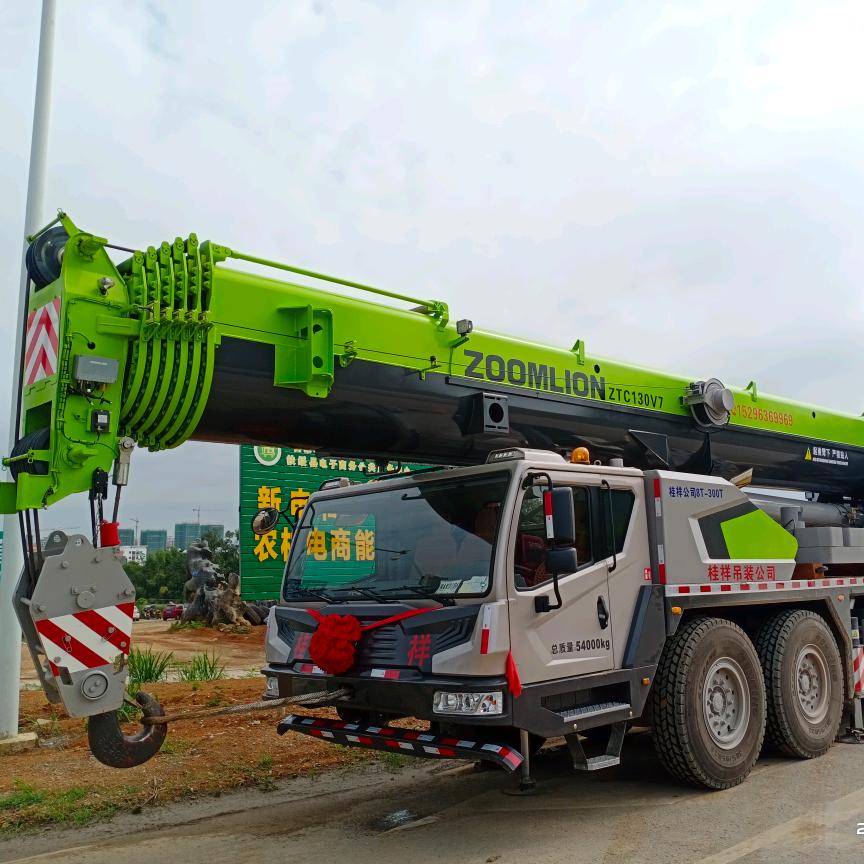 扶绥吊车、随车吊、高空车、道路施救