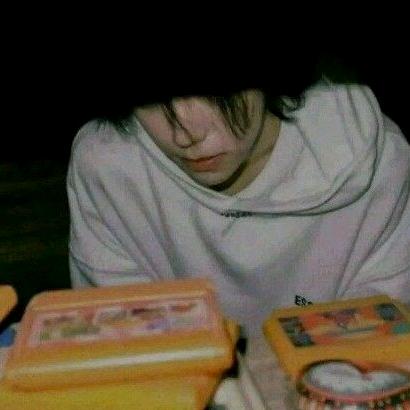 睡醒来杯黑咖啡