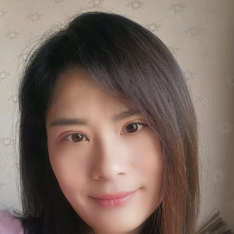 何小姐