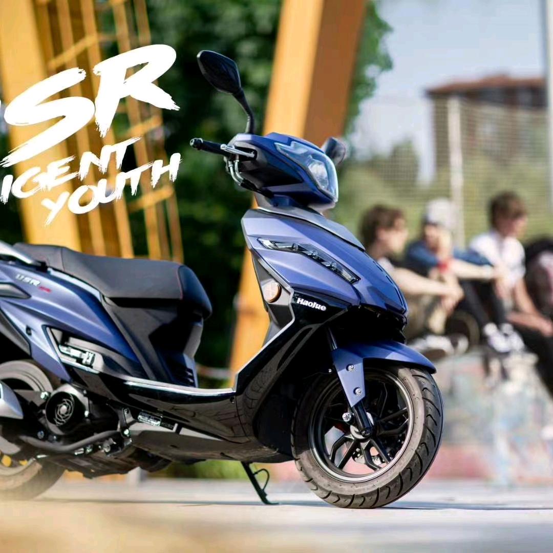 廖场袁凯车行天下