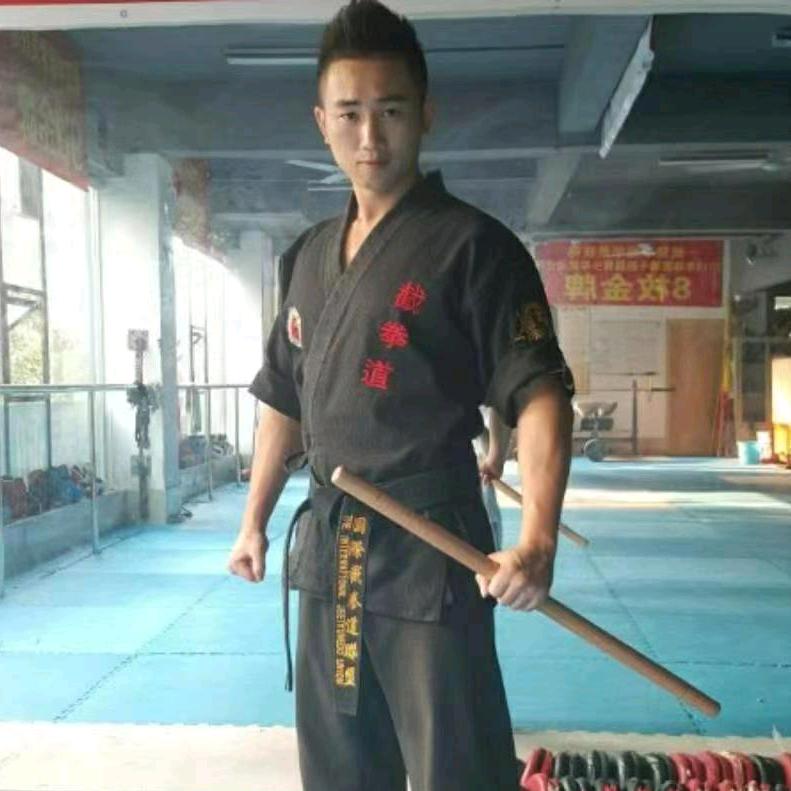 小小虎会一点点截拳道