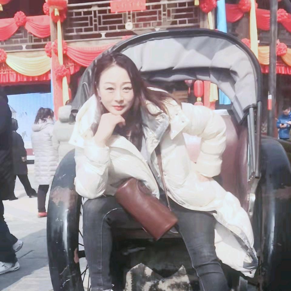 商洛玲子