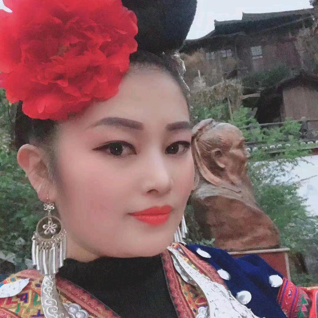 秋美民族手工绣纺🌺🌸🌼🍁🍂