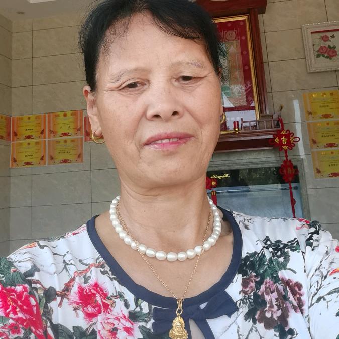 陈奶奶