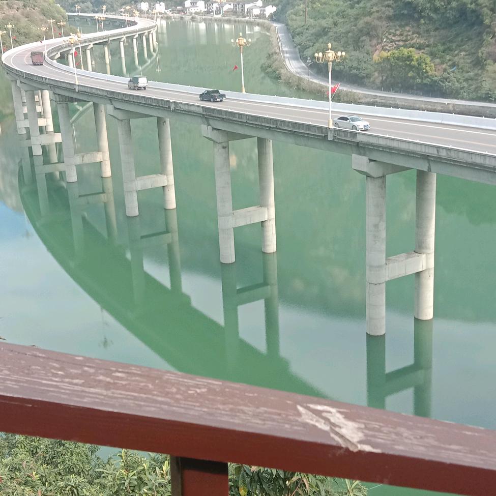 清江渔