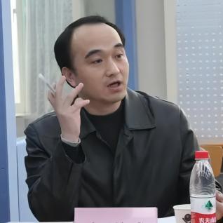 张眼看教育