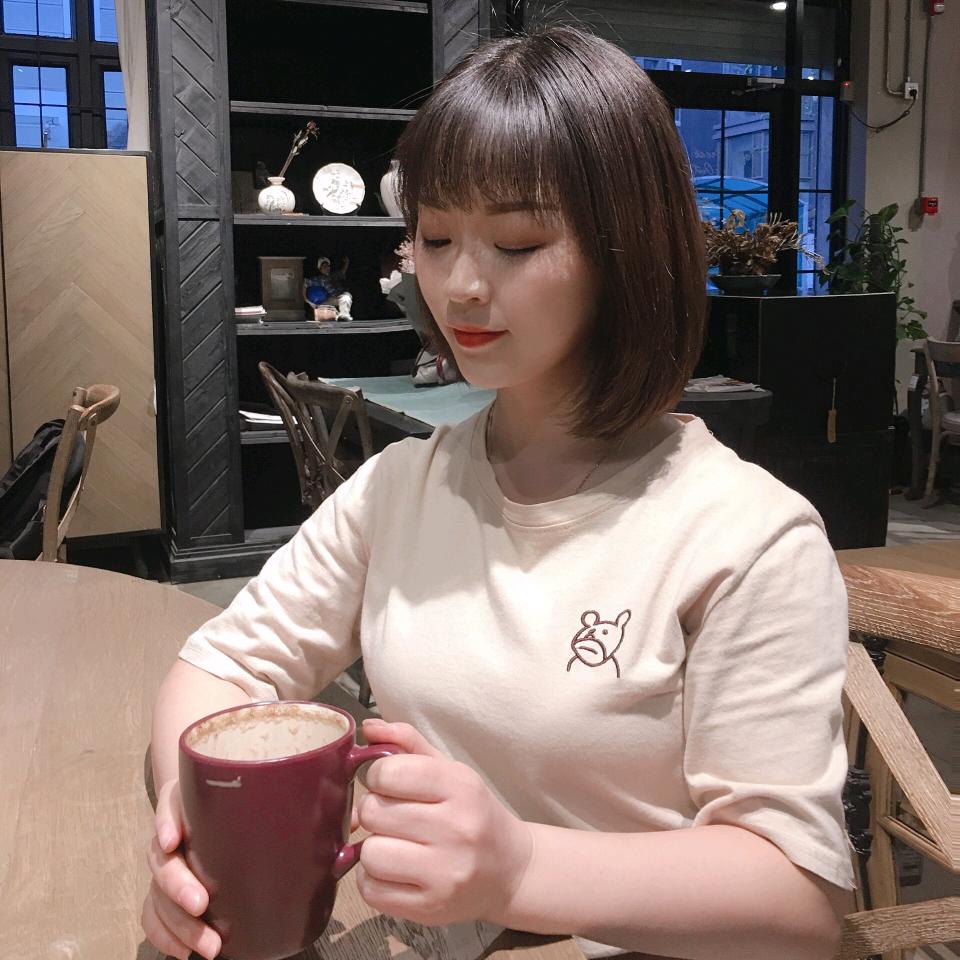 乔乔爱👉歌👏颂