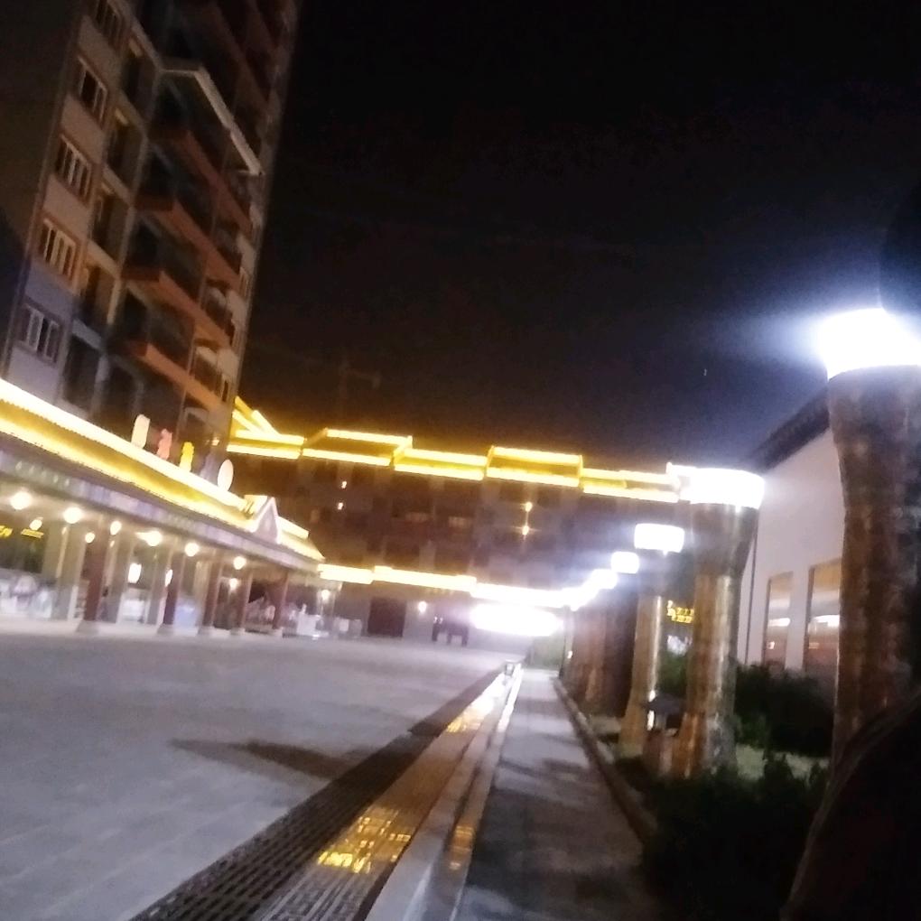 韦念