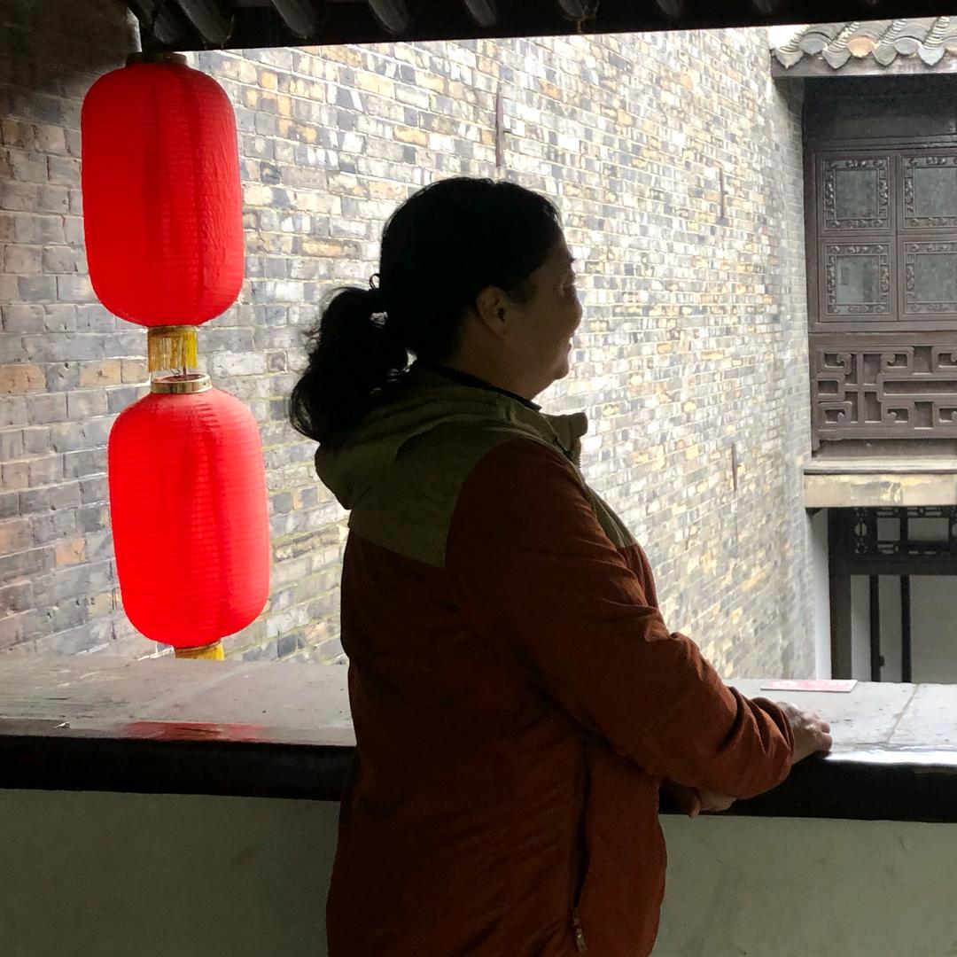 小虎奶奶CYM