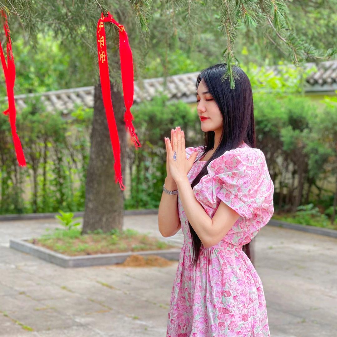 逍逍-瑜伽普拉提老师（线下招学员）