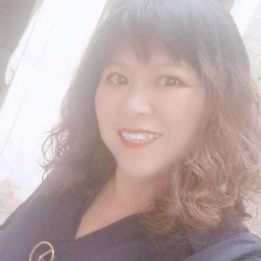 踏雪寻梅