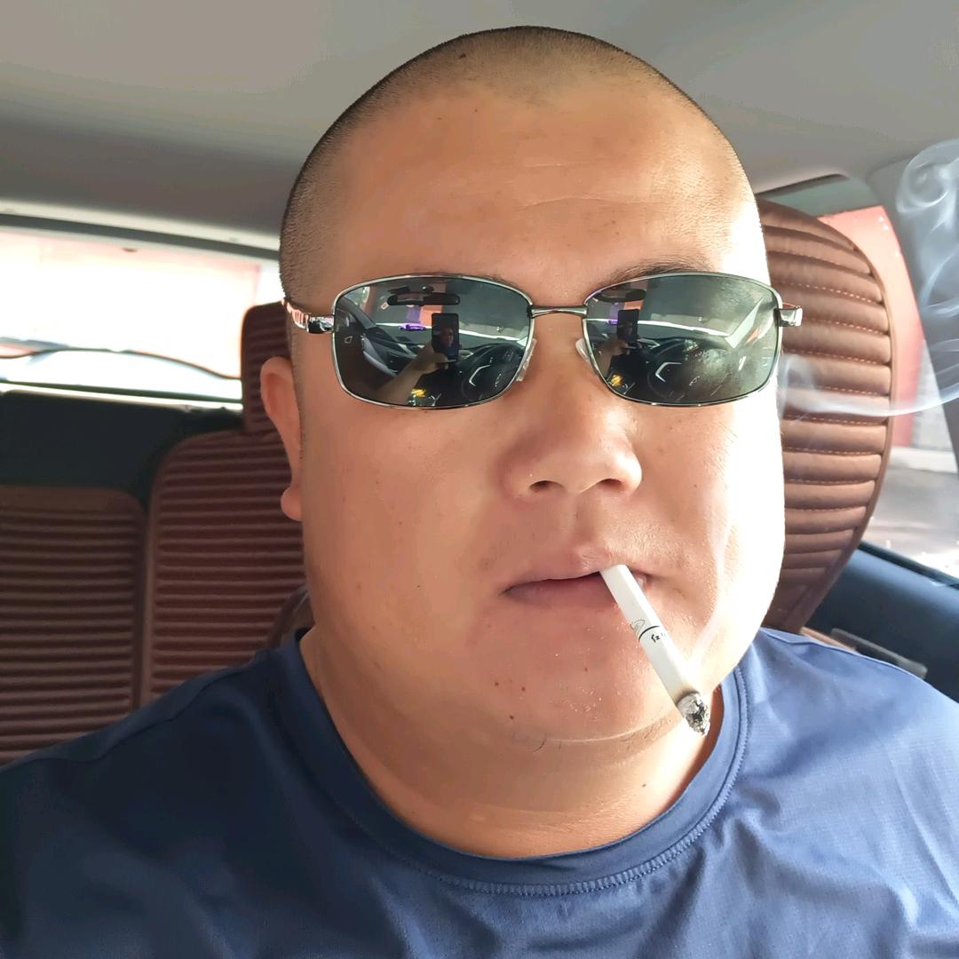 为了理想而奋斗〈钢结构〉