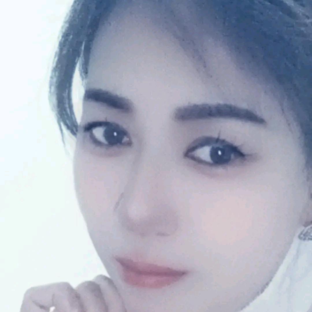 琴儿爱唱歌🎤
