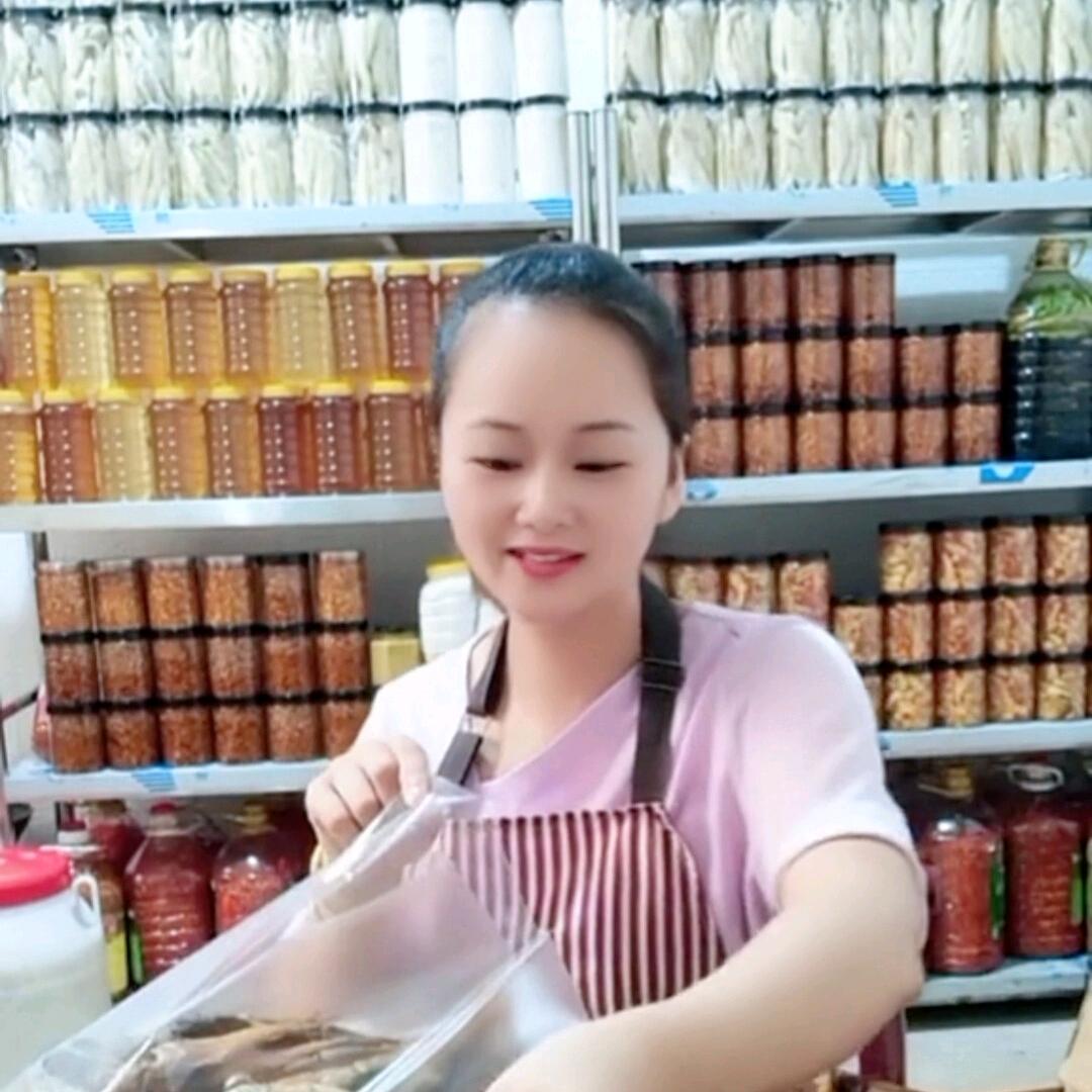 蒋平  坛子菜