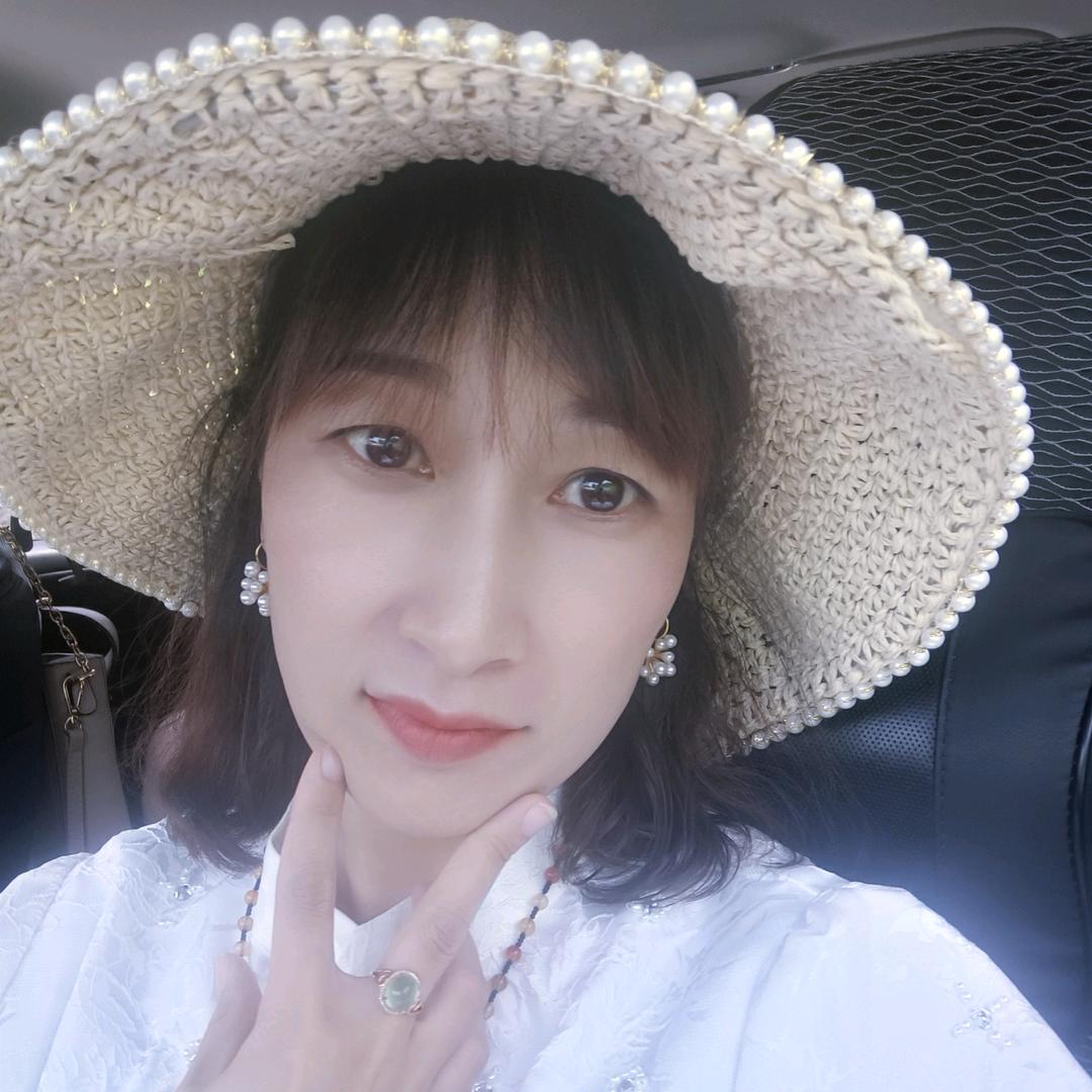 卖牛肉的小姐姐