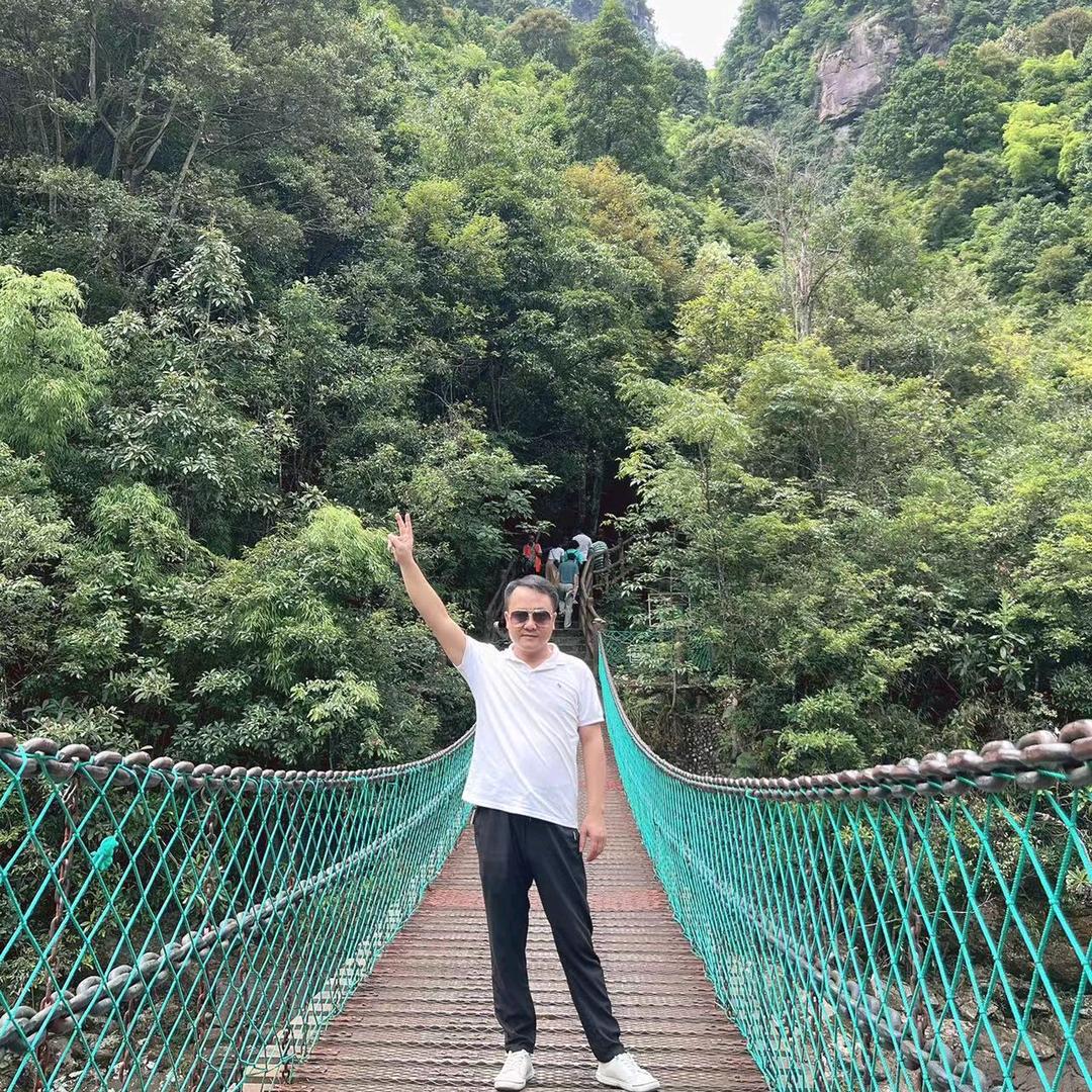 闽博华哥