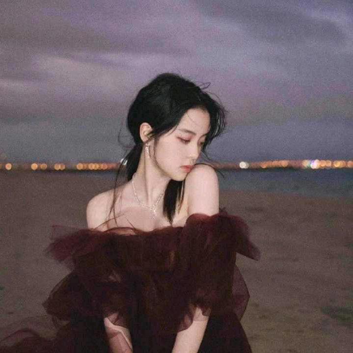 半夏半暖半倾城