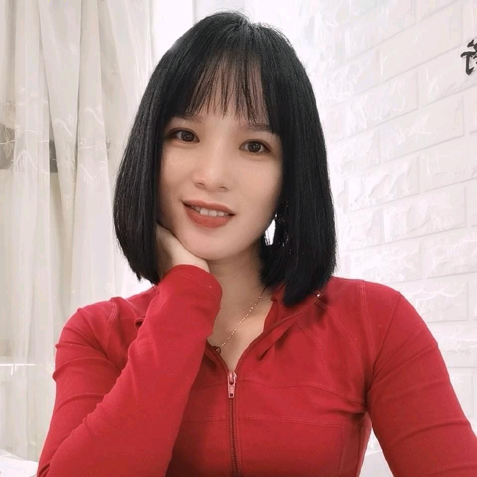 高州开瑜伽馆的Amy