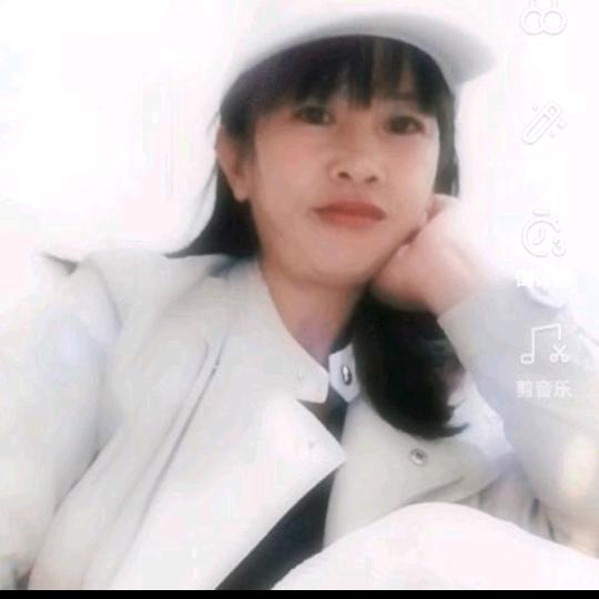 许蓝月
