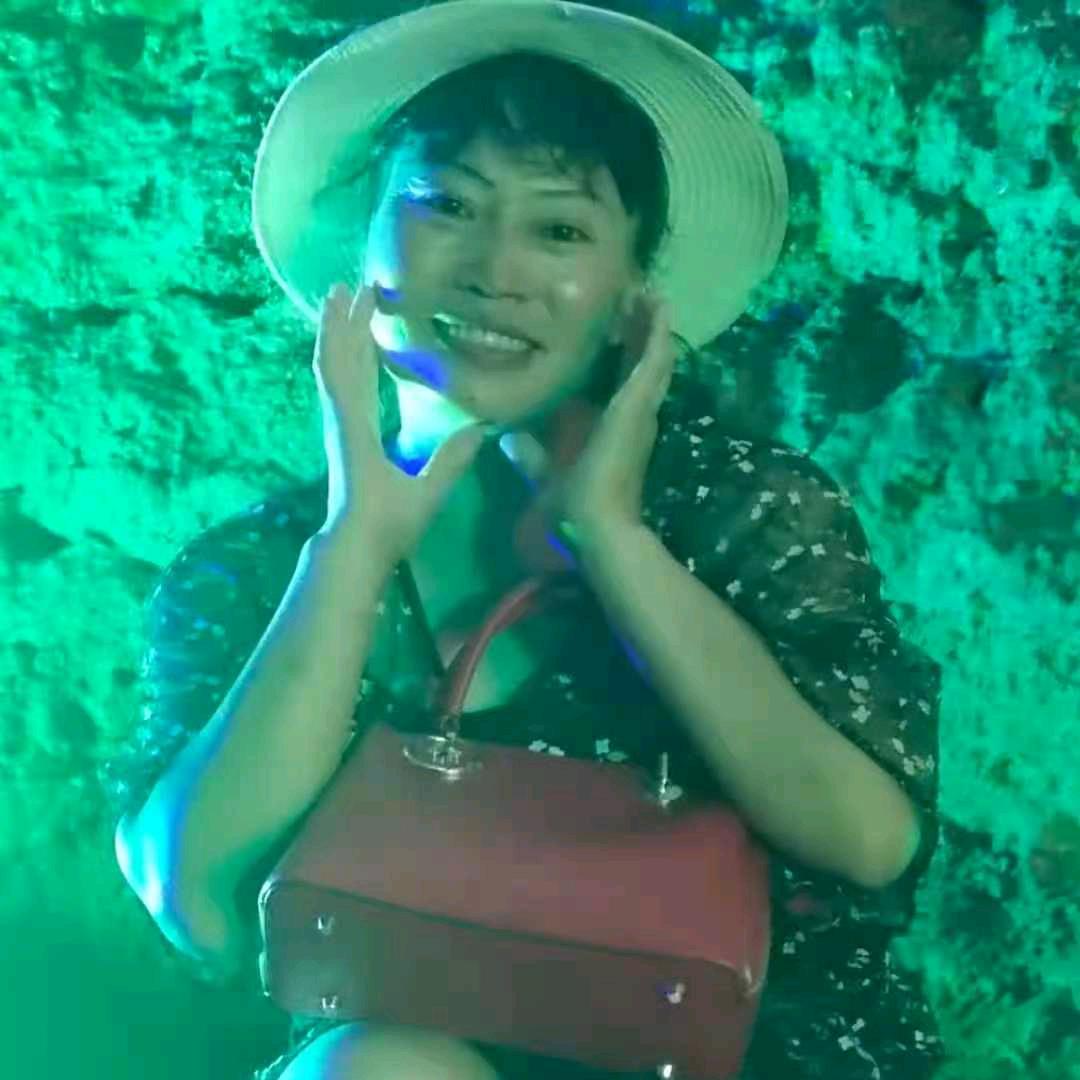 幸福小姐姐