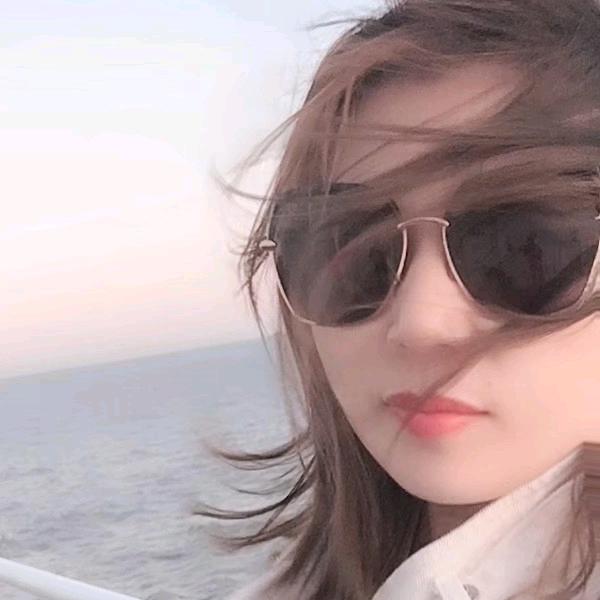 水悦澜庭 傻妞