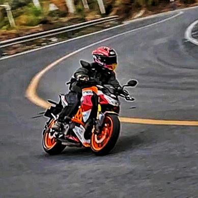 只骑本田的小鸟！