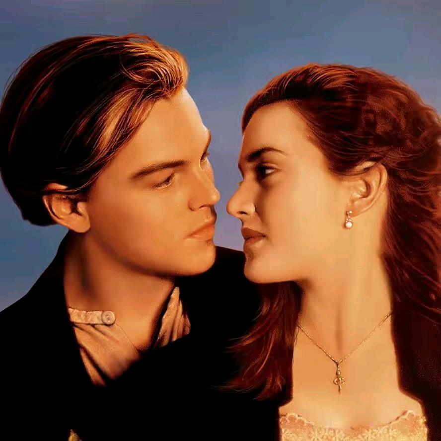 万丈光芒  银光闪烁