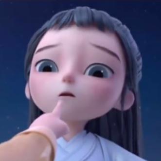 精致的小嘴巴子