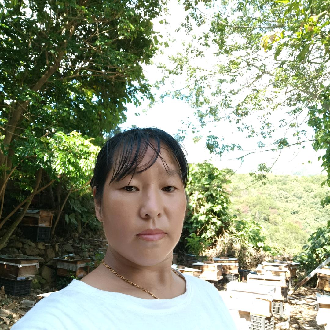 童姐单亲的妈妈，带个外孙女