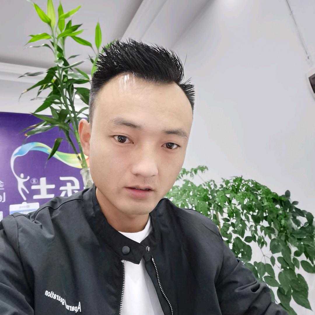 周队长 彩钢瓦翻新防腐防锈