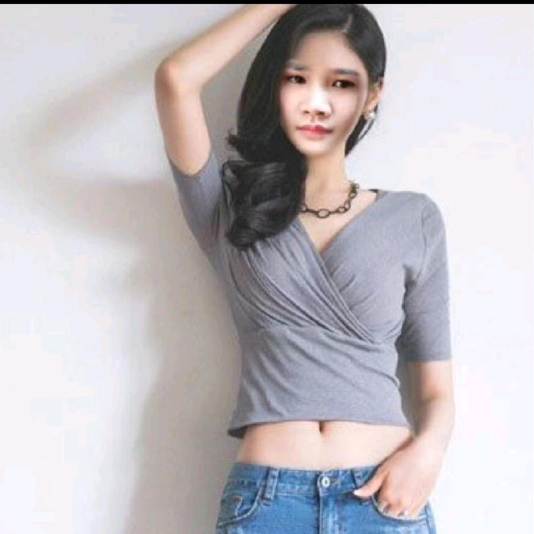 小嘉铃吃货(^_^)