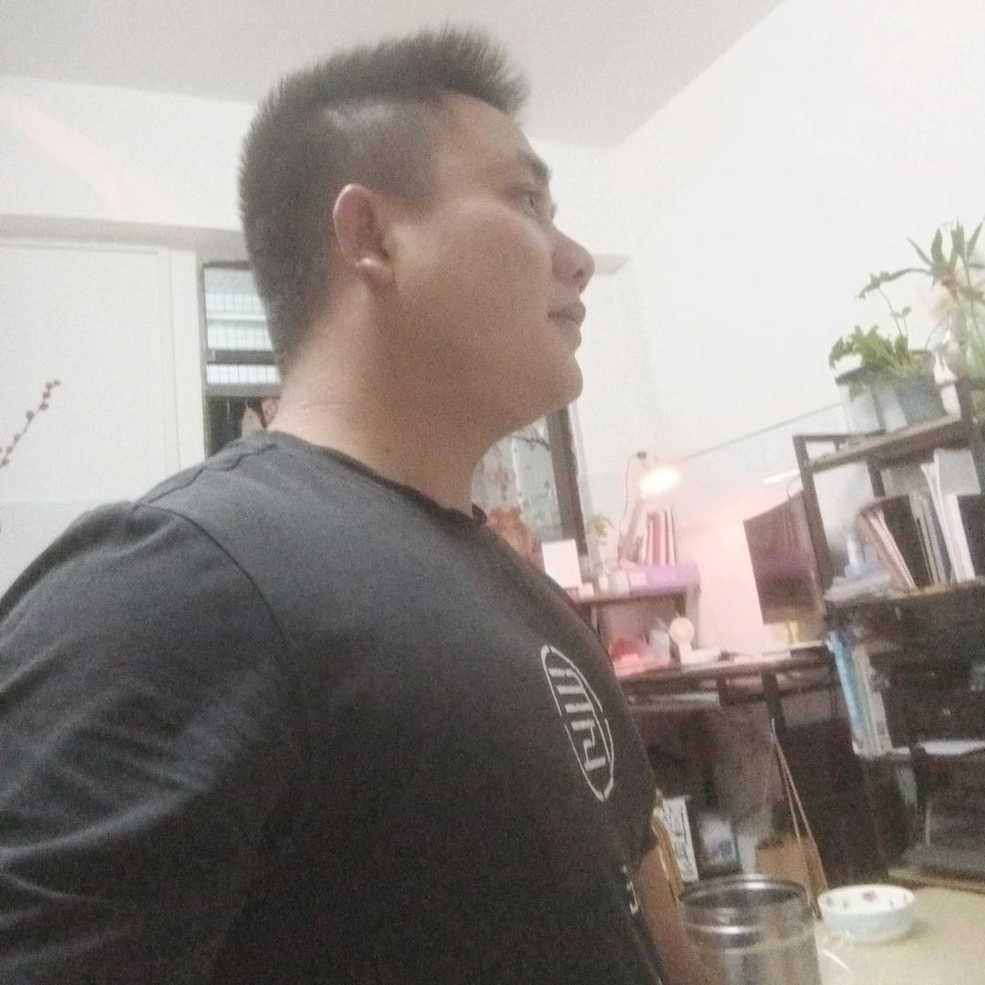 新宇再生资源回收工厂一切废料