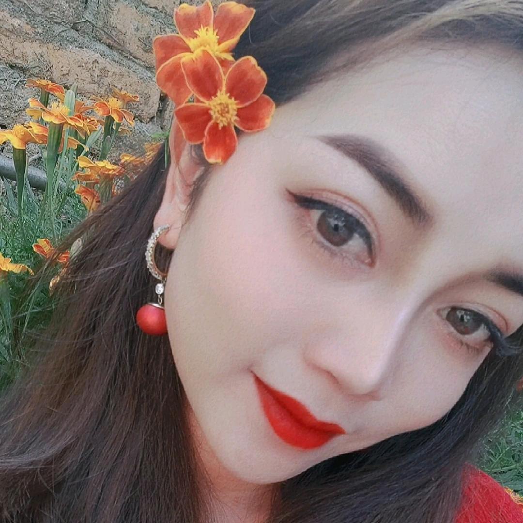 🌙🌺封心锁爱❤✨