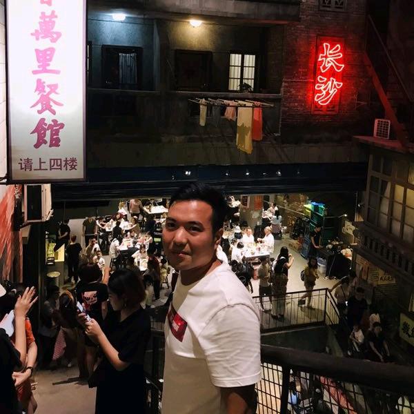 那年他去深圳了