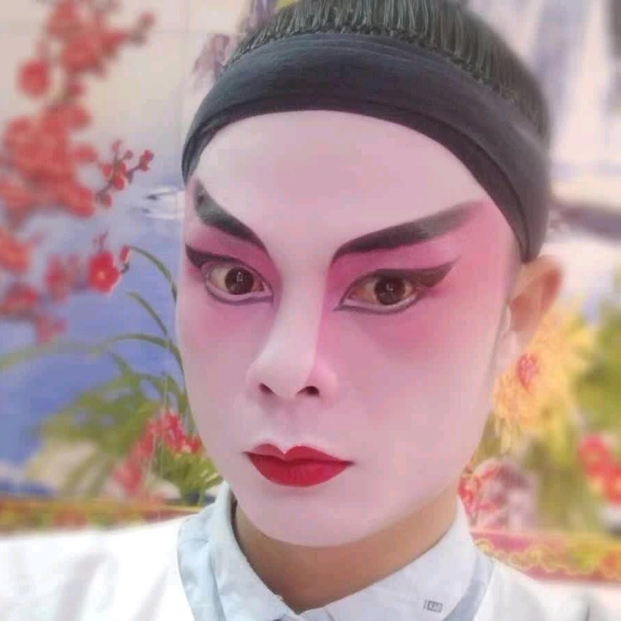 小春春
