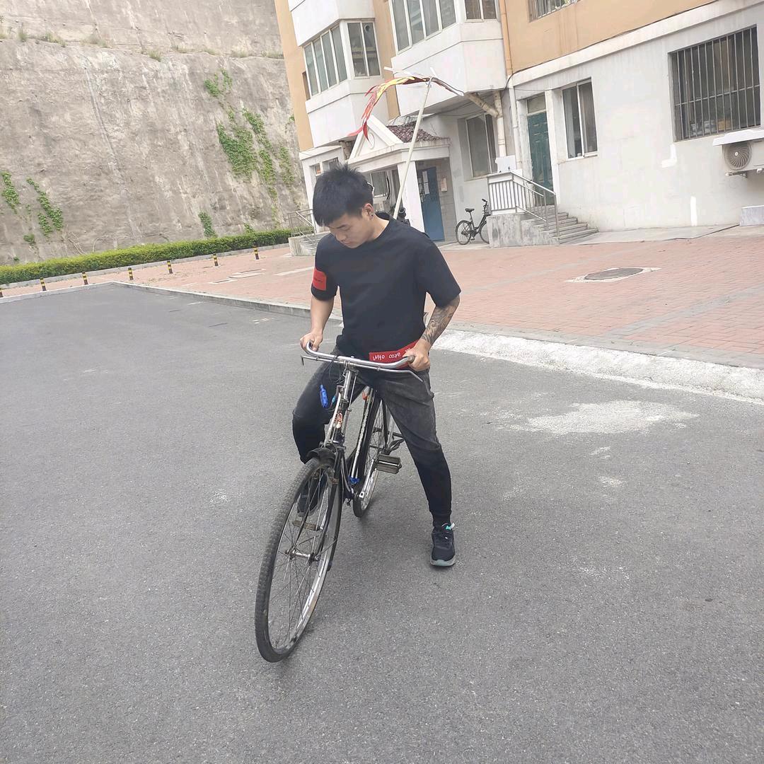 二八大杠小野摊