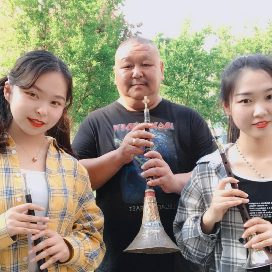 胖子才艺唢呐