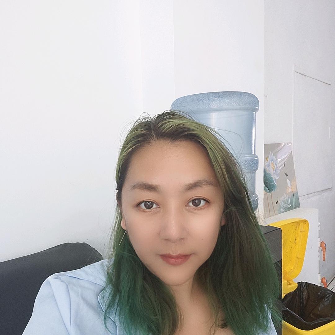家禾房产女汉子